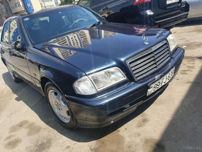 Mercedes C 200 2000, 217,000 km - 2.0 l - Bakı