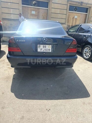 Mercedes C 200 2000, 217,000 km - 2.0 l - Bakı
