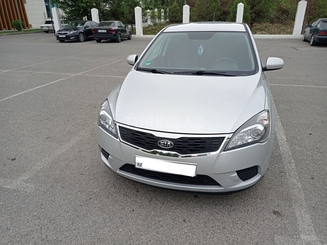 Kia Ceed 2010, 188,550 km - 1.4 l - Bərdə