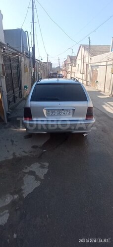 Mercedes C 220 1999, 490,000 km - 2.2 l - Bakı