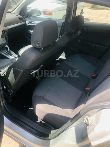 Opel Astra 2006, 250,000 km - 1.8 л - Bakı