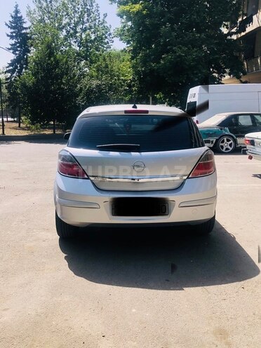 Opel Astra 2006, 250,000 km - 1.8 л - Bakı