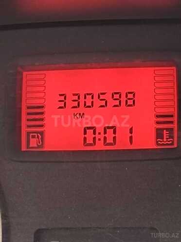 Dacia Logan 2007, 330,598 km - 1.5 l - Bakı
