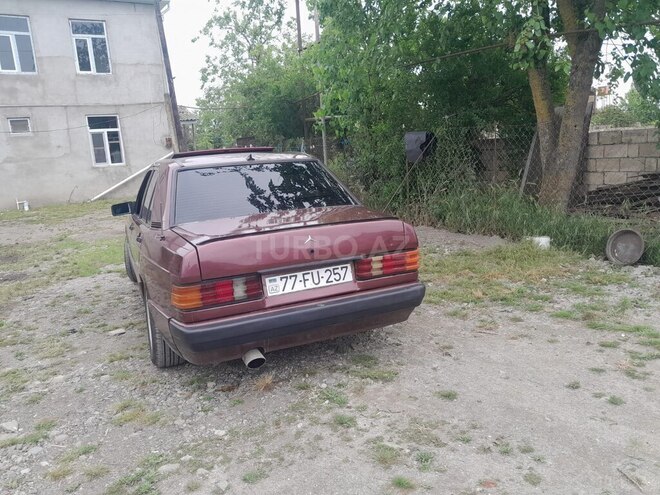 Mercedes 190 1991, 318,000 km - 1.8 л - Lənkəran