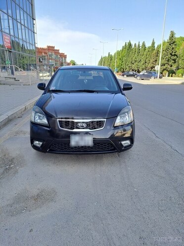 Kia Rio 2011, 181,000 km - 1.4 l - Gəncə