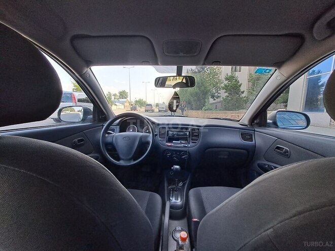 Kia Rio 2011, 181,000 km - 1.4 l - Gəncə