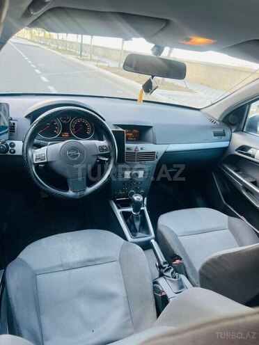 Opel Astra 2004, 162,000 km - 1.4 l - Bakı