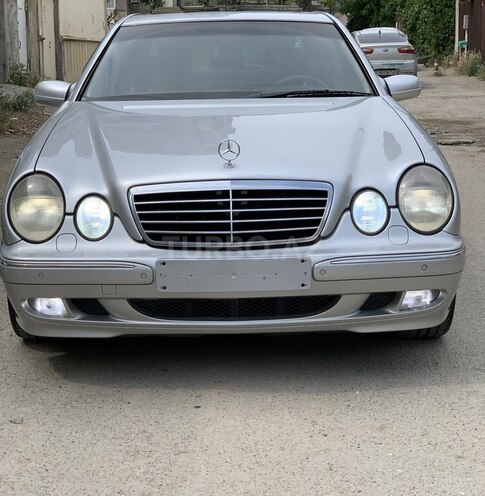 Mercedes E 320 2001, 94,851 km - 3.2 l - Bakı