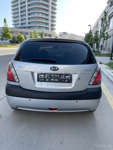 Kia Rio 2006, 192,000 km - 1.5 л - Bakı