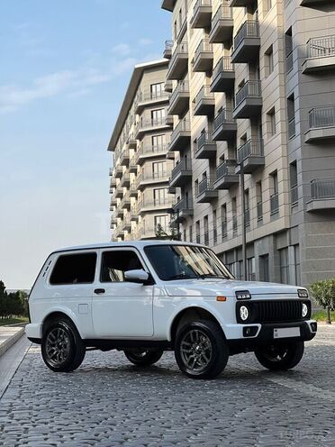 LADA (VAZ) Niva 2015, 110,000 km - 1.7 l - Bakı