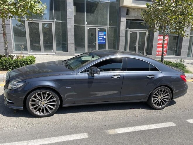 Mercedes CLS 350 2011, 117,000 km - 3.5 l - Bakı
