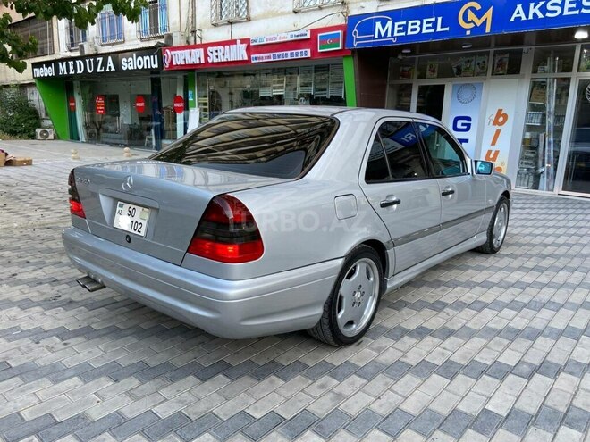 Mercedes C 240 1999, 210,000 km - 2.4 l - Bakı