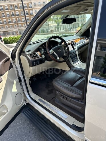 Cadillac Escalade 2012, 165,000 km - 6.2 л - Bakı