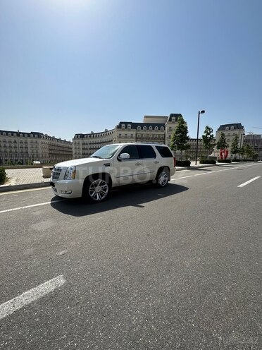 Cadillac Escalade 2012, 165,000 km - 6.2 л - Bakı