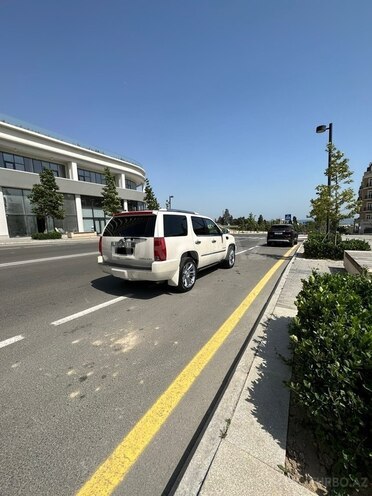 Cadillac Escalade 2012, 165,000 km - 6.2 л - Bakı