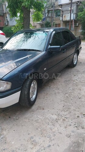 Mercedes C 220 1995, 363,000 km - 2.2 л - Bakı