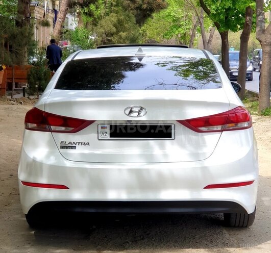 Hyundai Elantra 2016, 70,550 km - 2.0 l - Bakı