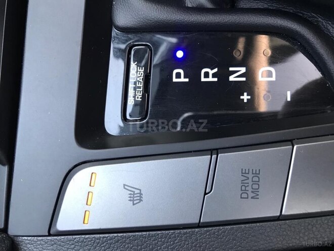 Hyundai Elantra 2016, 70,550 km - 2.0 l - Bakı