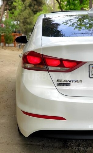 Hyundai Elantra 2016, 70,550 km - 2.0 l - Bakı