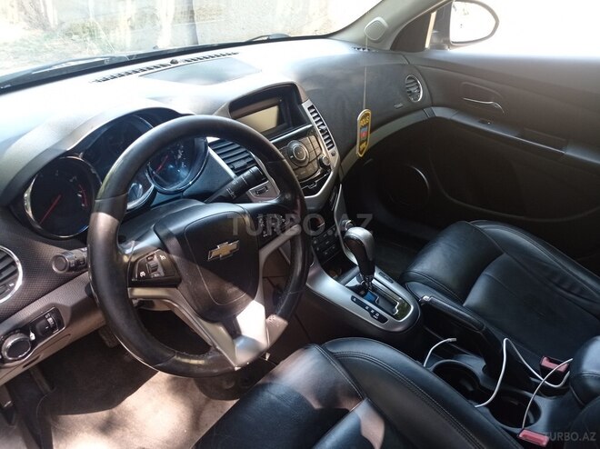 Chevrolet Cruze 2011, 285,000 km - 1.4 l - Gəncə