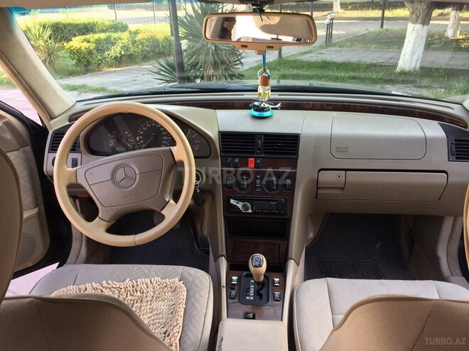 Mercedes C 280 1995, 500,000 km - 2.8 l - Xaçmaz