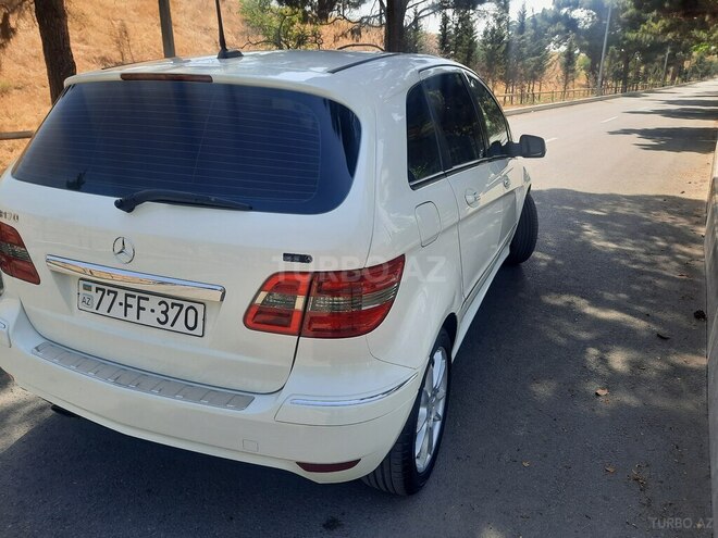 Mercedes B 170 2008, 87,600 km - 1.7 l - Bakı