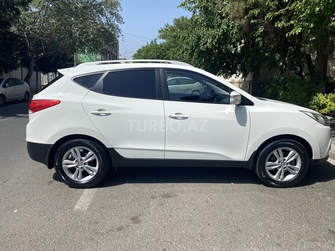 Hyundai ix35 2013, 205,350 km - 2.0 l - Bakı