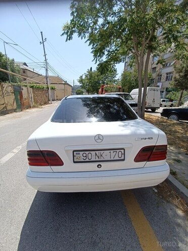 Mercedes E 250 1995, 650,000 km - 2.5 l - Bakı