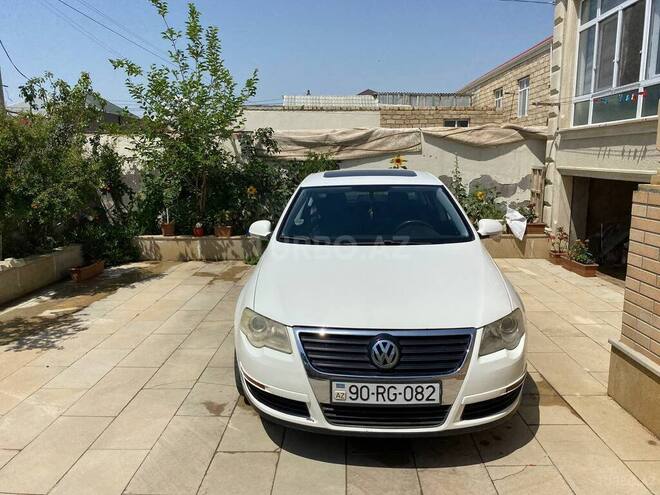 Volkswagen Passat 2006, 198,850 km - 2.0 л - Bakı