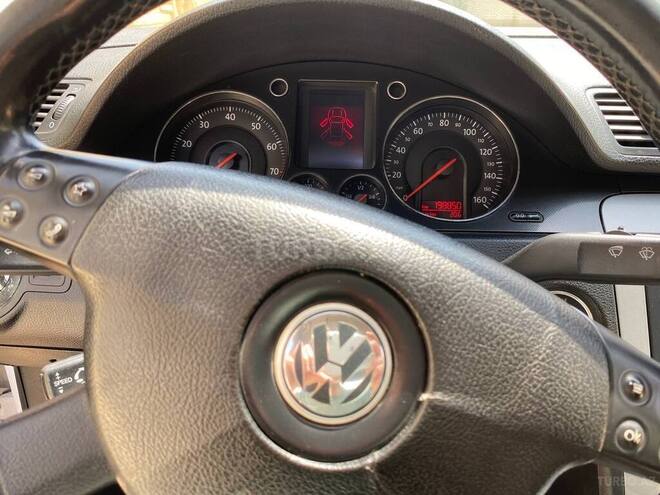 Volkswagen Passat 2006, 198,850 km - 2.0 л - Bakı