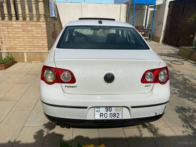 Volkswagen Passat 2006, 198,850 km - 2.0 л - Bakı