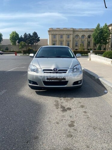 Toyota Corolla 2006, 255,000 km - 1.4 л - Bakı