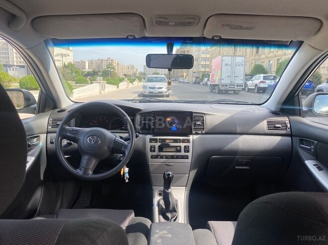Toyota Corolla 2006, 255,000 km - 1.4 л - Bakı