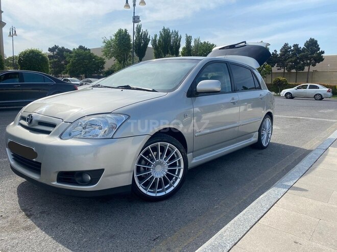 Toyota Corolla 2006, 255,000 km - 1.4 л - Bakı