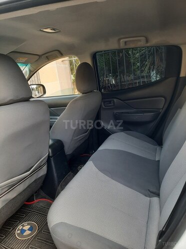 Mitsubishi L200 2016, 163,000 km - 2.5 l - Bakı