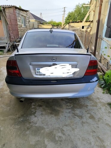 Opel Vectra 1998, 300,000 km - 1.8 l - Bakı