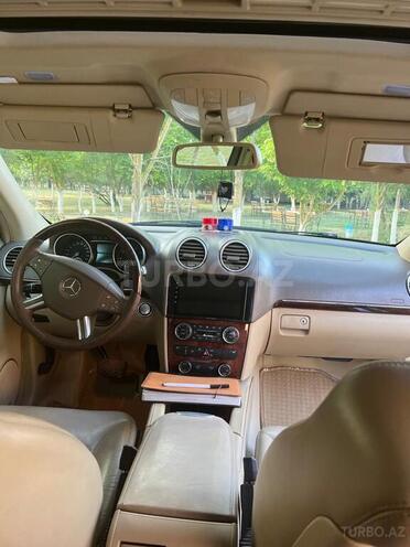 Mercedes GL 550 2007, 123,000 km - 5.5 l - Sabirabad