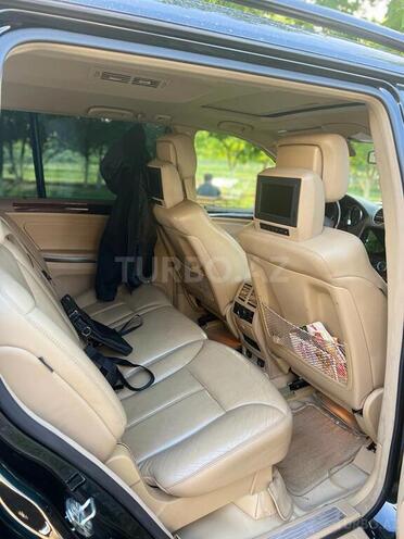 Mercedes GL 550 2007, 123,000 km - 5.5 l - Sabirabad