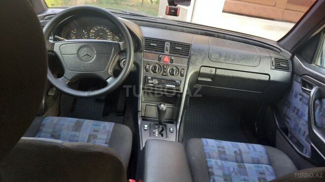 Mercedes C 200 1996, 447,544 km - 2.0 l - Quba