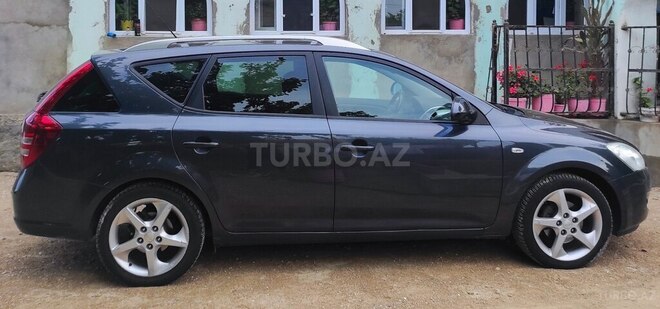 Kia Ceed 2009, 226,000 km - 1.6 l - Bakı