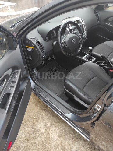Kia Ceed 2009, 226,000 km - 1.6 l - Bakı