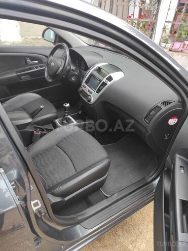 Kia Ceed 2009, 226,000 km - 1.6 l - Bakı