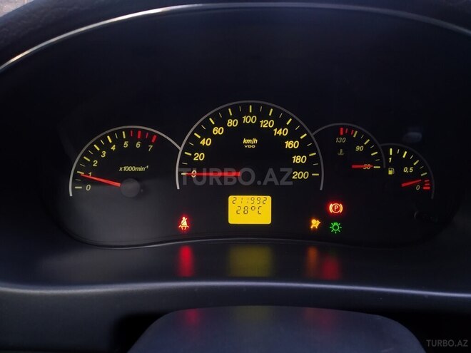 LADA (VAZ) Priora 2013, 212,000 km - 1.6 l - Bakı