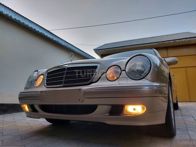 Mercedes E 240 2000, 260,000 km - 2.4 l - Bakı