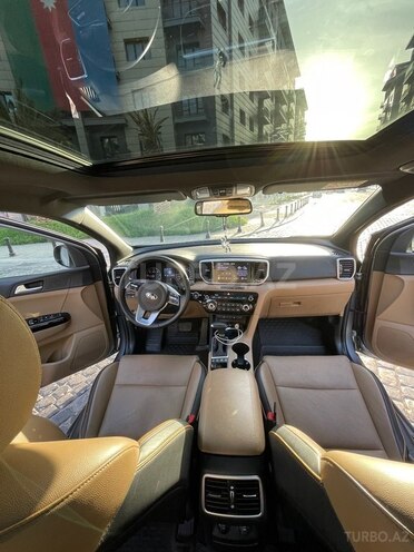 Kia Sportage 2021, 25,500 km - 2.0 л - Bakı