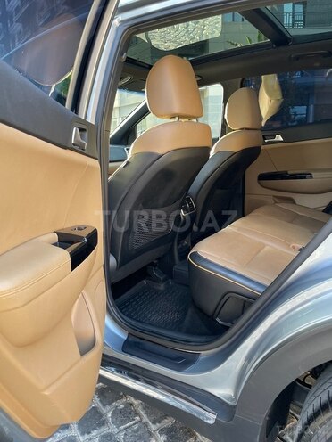 Kia Sportage 2021, 25,500 km - 2.0 л - Bakı