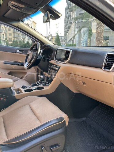Kia Sportage 2021, 25,500 km - 2.0 л - Bakı
