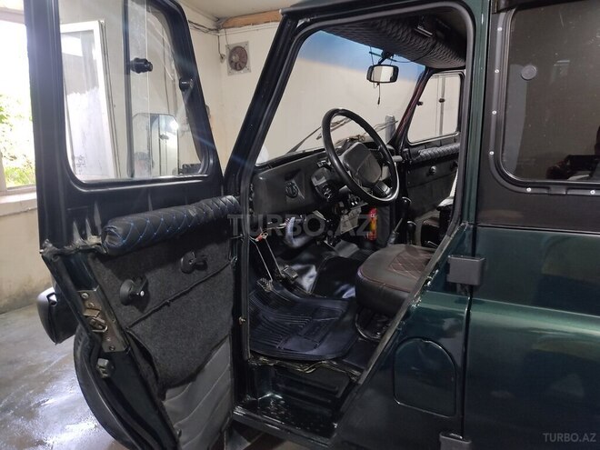 UAZ Hunter 2006, 90,000 km - 2.9 l - Quba