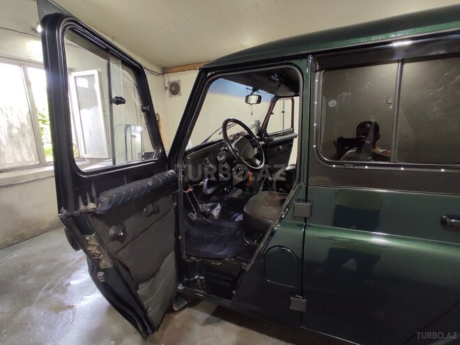 UAZ Hunter 2006, 90,000 km - 2.9 l - Quba