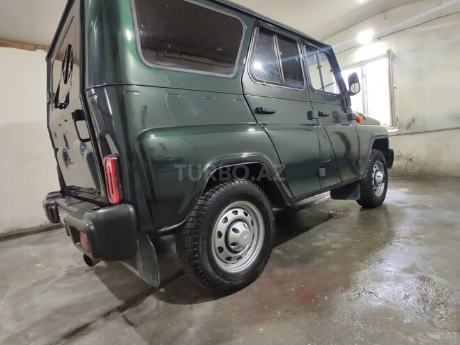 UAZ Hunter 2006, 90,000 km - 2.9 l - Quba